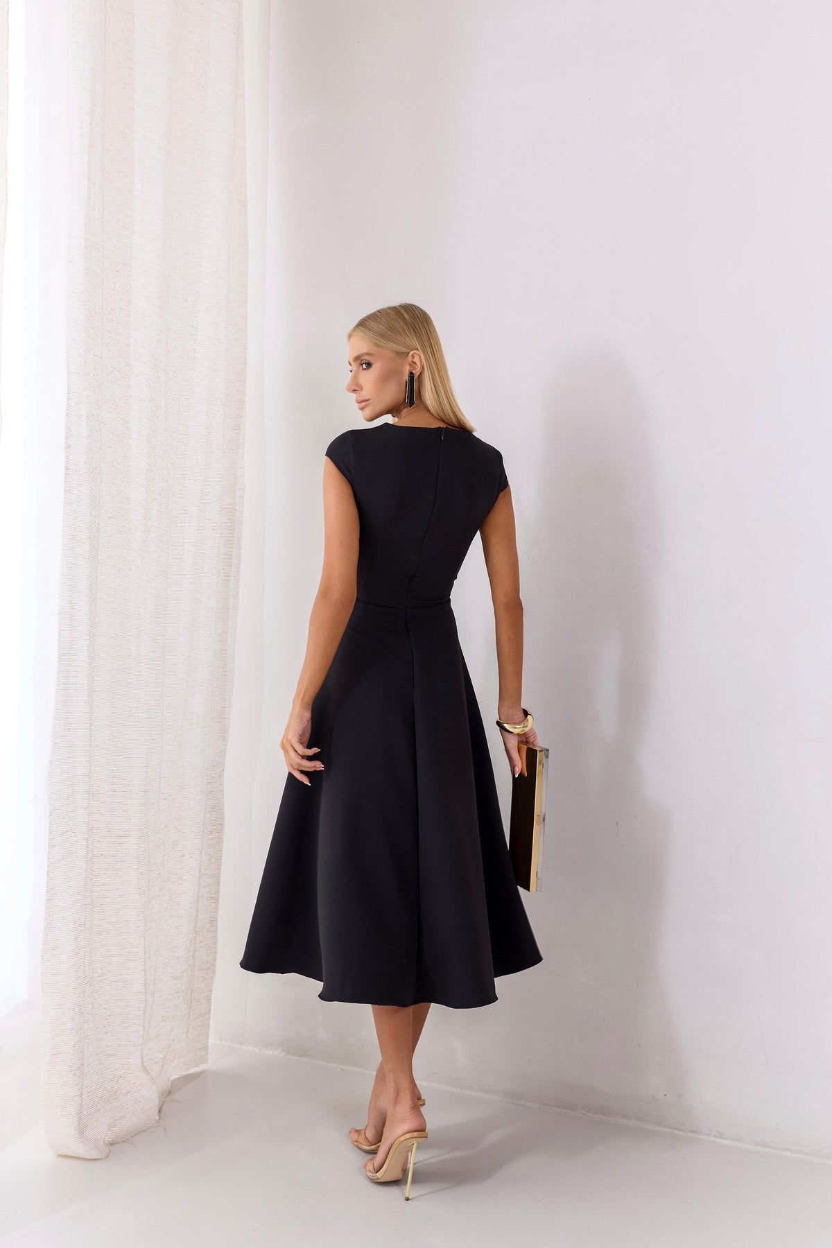 Vestido Midi em Alfaiataria Belga
