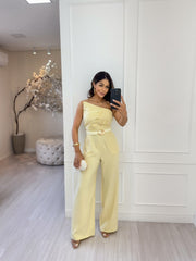 Amarelo
