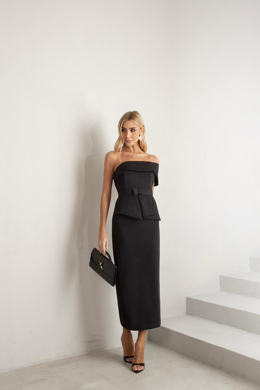 Vestido Midi Alfaiataria com Cinto Barcelona