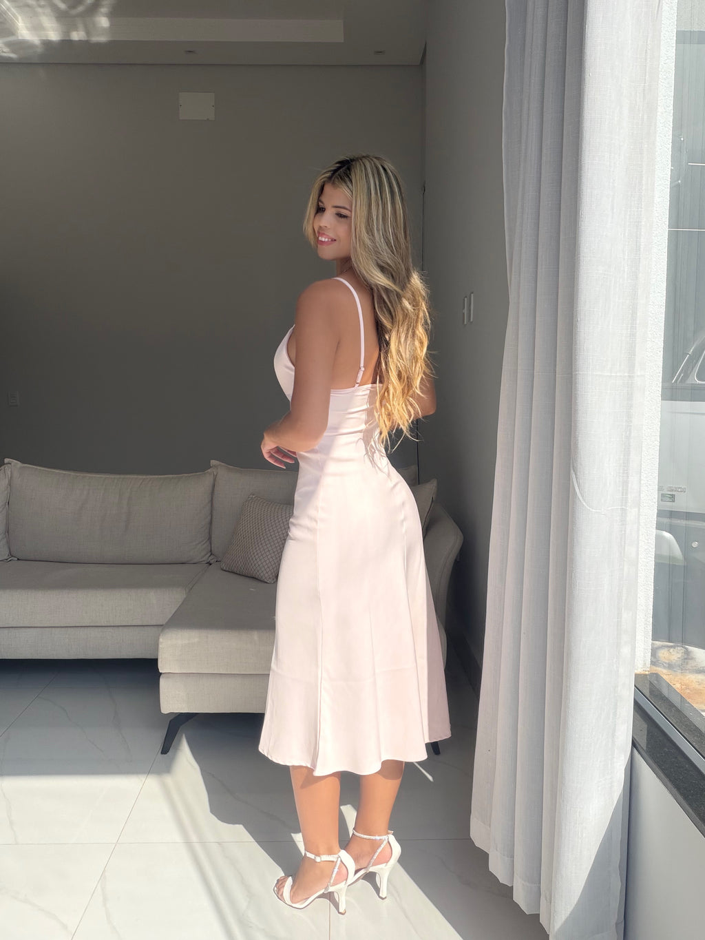 Vestido Midi Alfaiataria Madrid