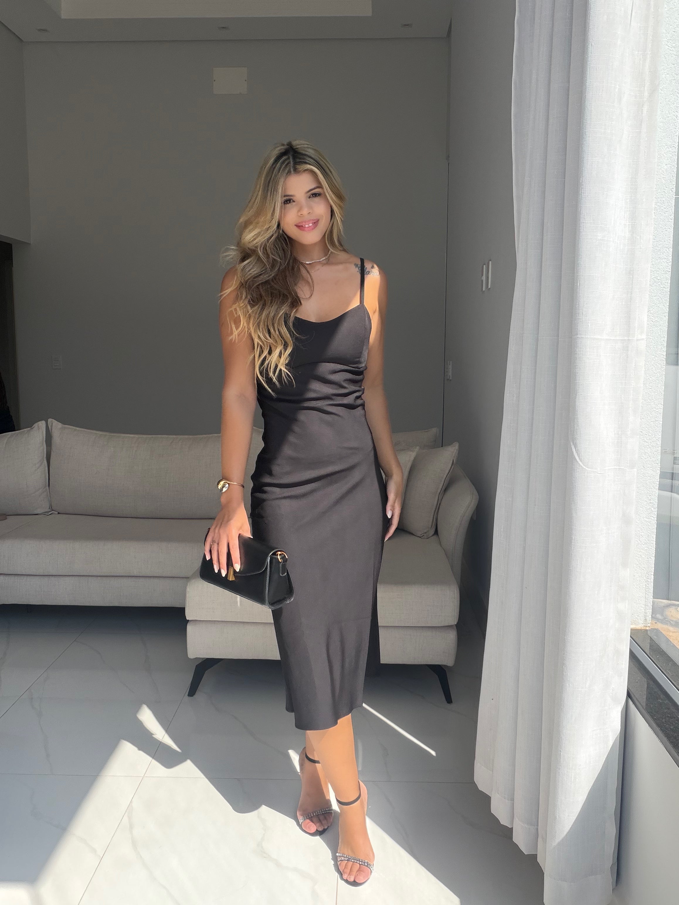 Vestido Midi Alfaiataria Madrid